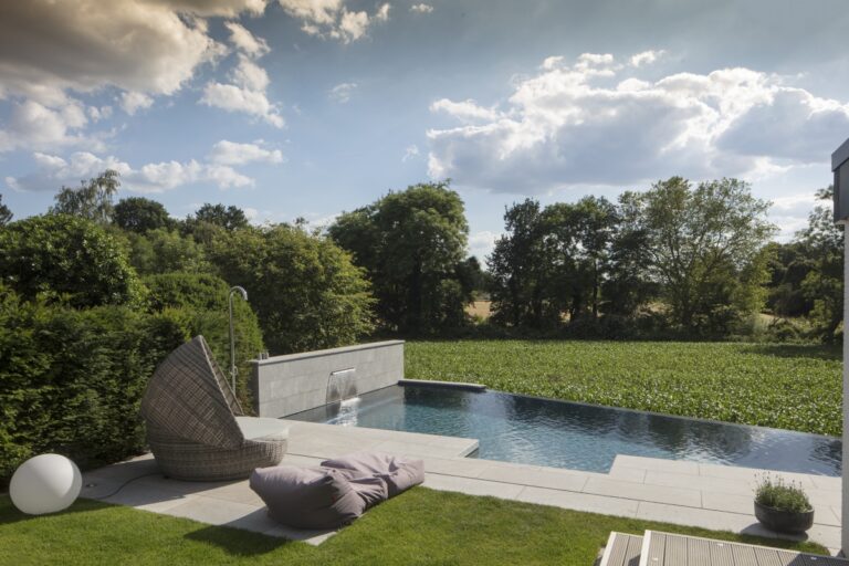 Swimmingpool Freiformbecken Folie Trocal