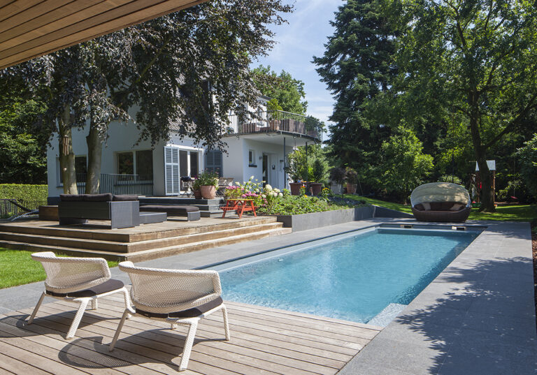 Swimmingpool Riviera D-Line Linear